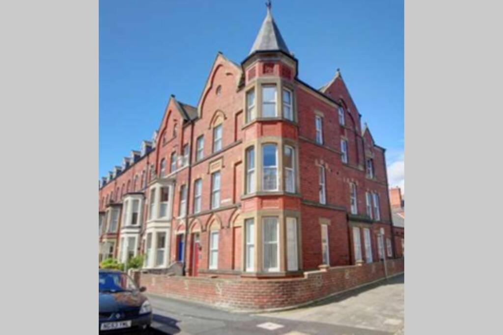 Seaspray Boutique Whitby Apartment Eksteriør billede